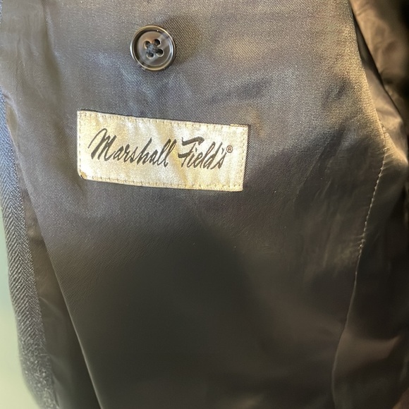 Vintage men’s navy 40R blazer - Picture 3 of 6